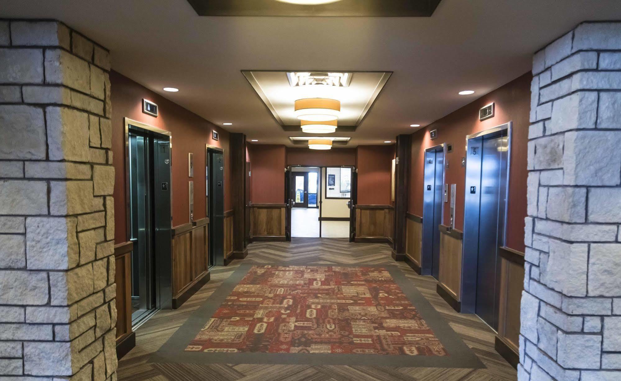 Hampton Inn & Suites I-35/Mulvane Exterior photo